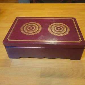 Elegant Maroon and Gold Decorative Box